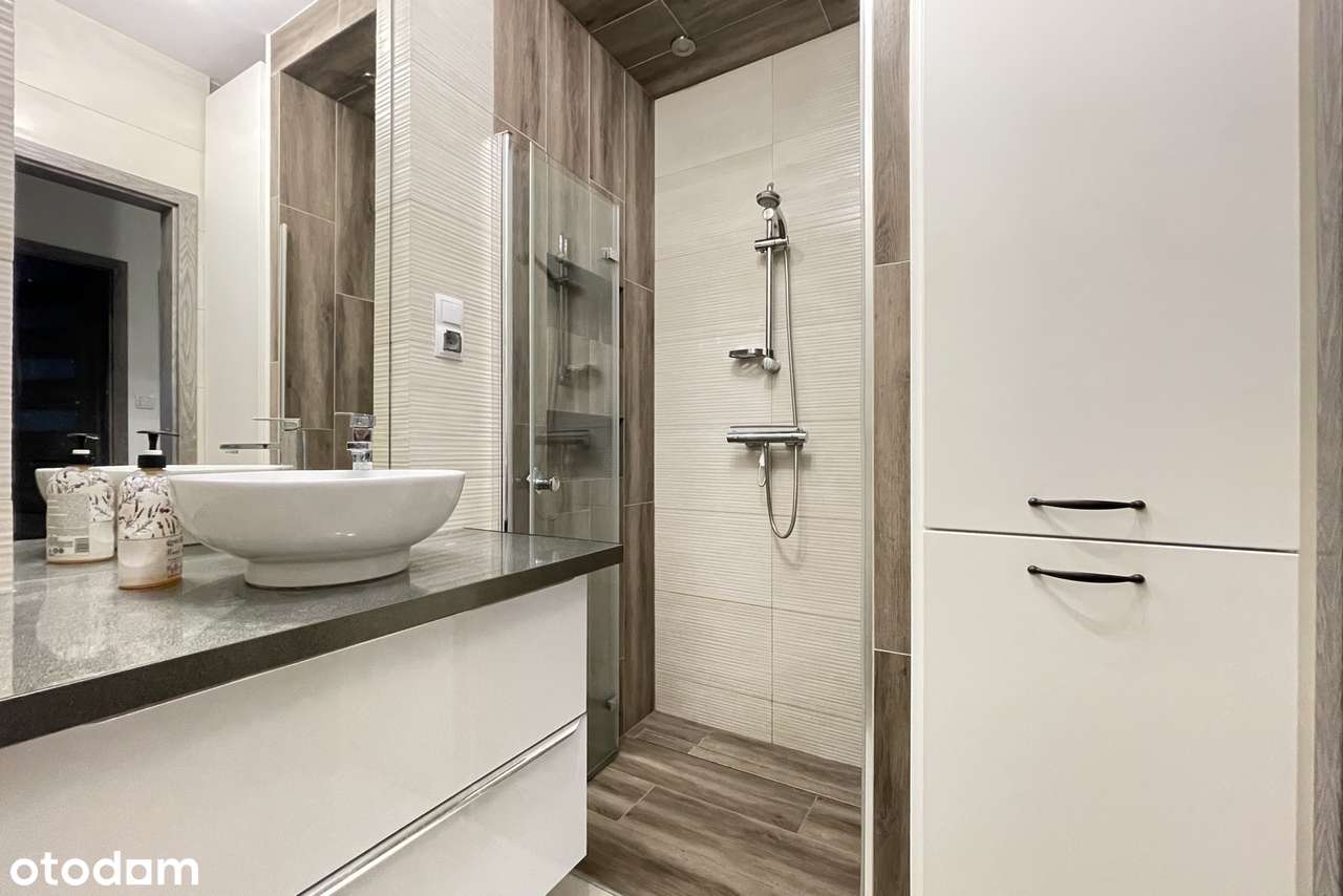 Kołobrzeg przestronne mieszkanie 3 pokojowe z 2 miejscami parkingowymi-11