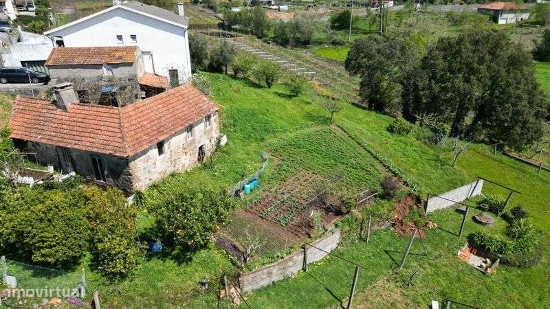 Moradia com Terreno a 2 Min do Centro de Canedo - Grande imagem: 5/9