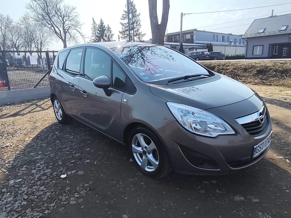 Opel Meriva II 1.4 Active 2012