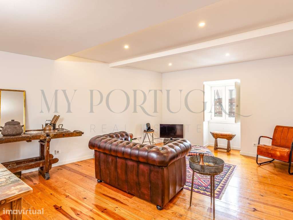 Apartamento T1 Renovado com Vista sobre Lisboa - Um Refúgio de Char... - Grande imagem: 3/20