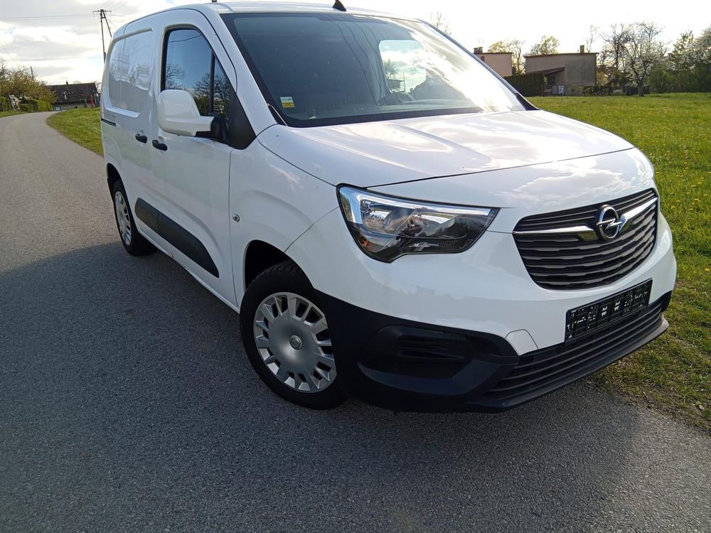 Opel Combo E (2018-) 1.5 CDTI Essentia S&S 2020