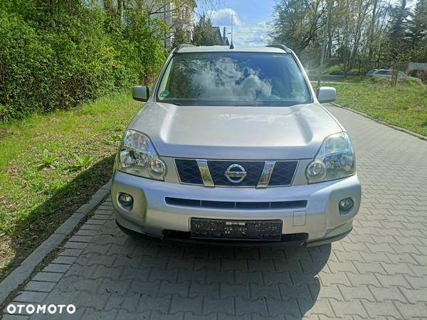 Nissan X-Trail 2.5 Sport - 2