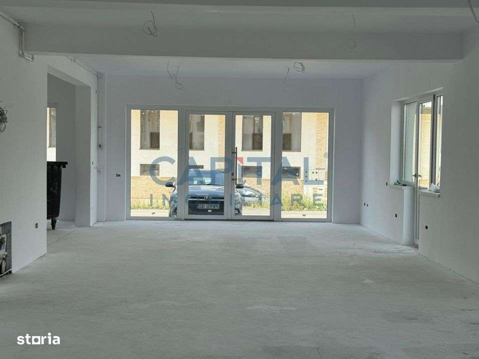 Spatiu Comercial - Birouri - Showroom, 200 mpu, zona D-na Stanca!!! - Imagine principală: 4/9