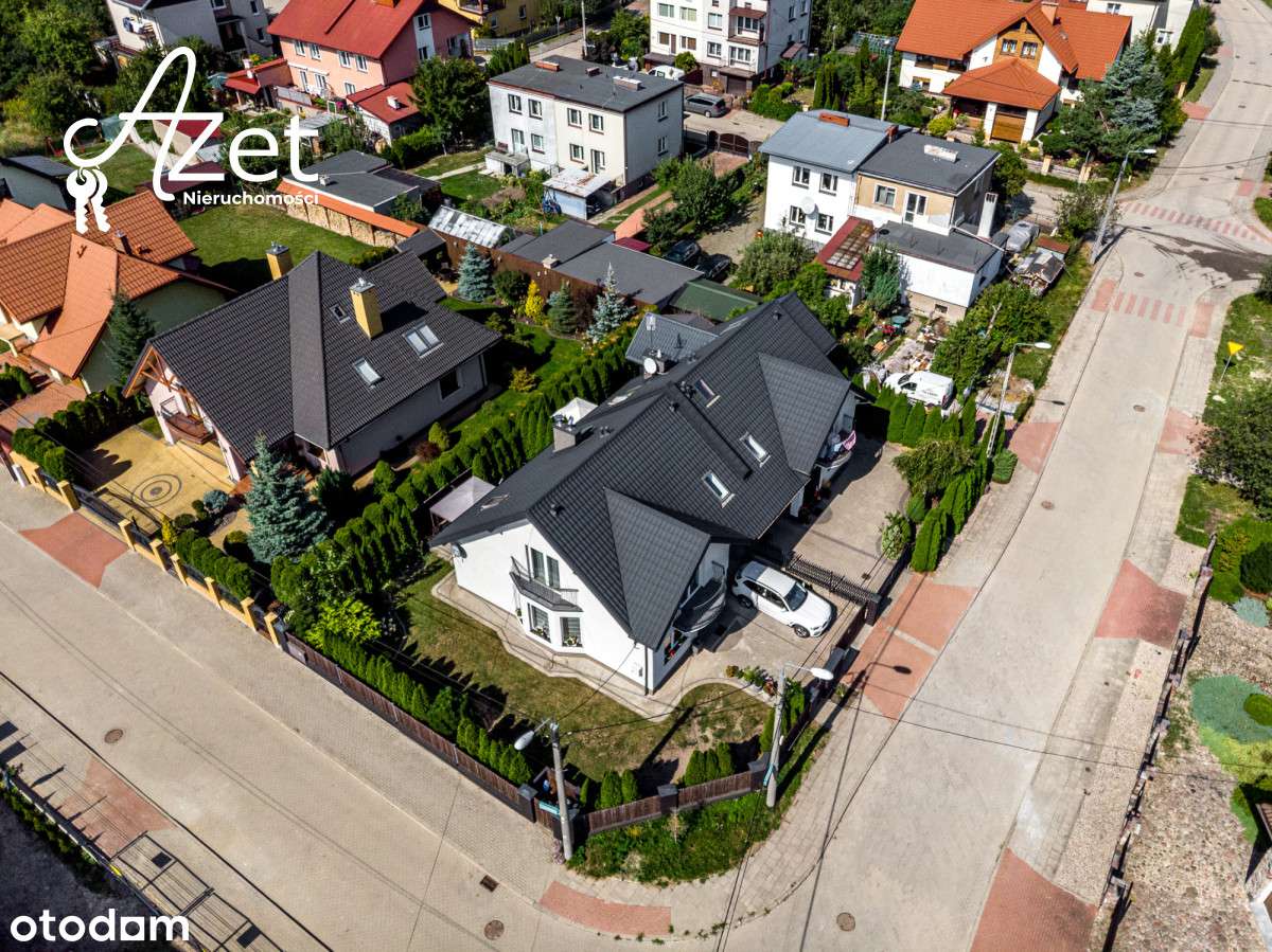 Rodzinny bliźniak z ogrodem – wysoki standard-0