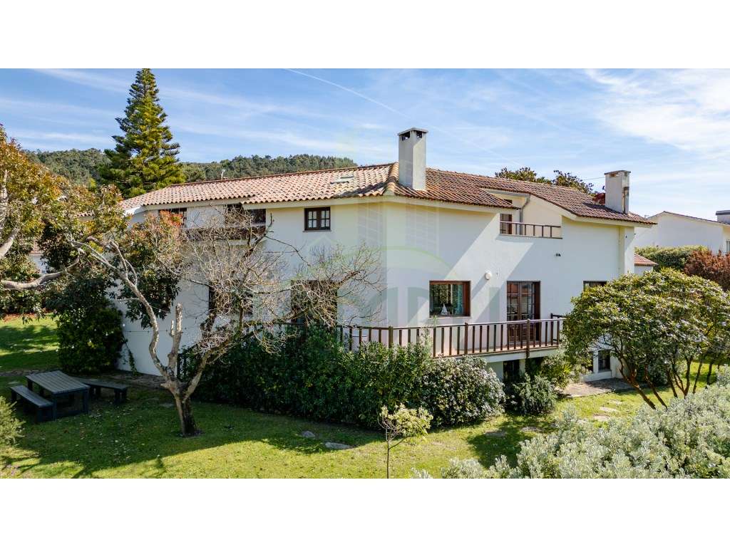 Moledo - Moradia T4 inserida em terreno com 1400m2 - Grande imagem: 5/43