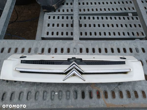 GRILL ATRAPA CITROEN BERLINGO LIFT EWPA 03-08 PRZÓD - 1