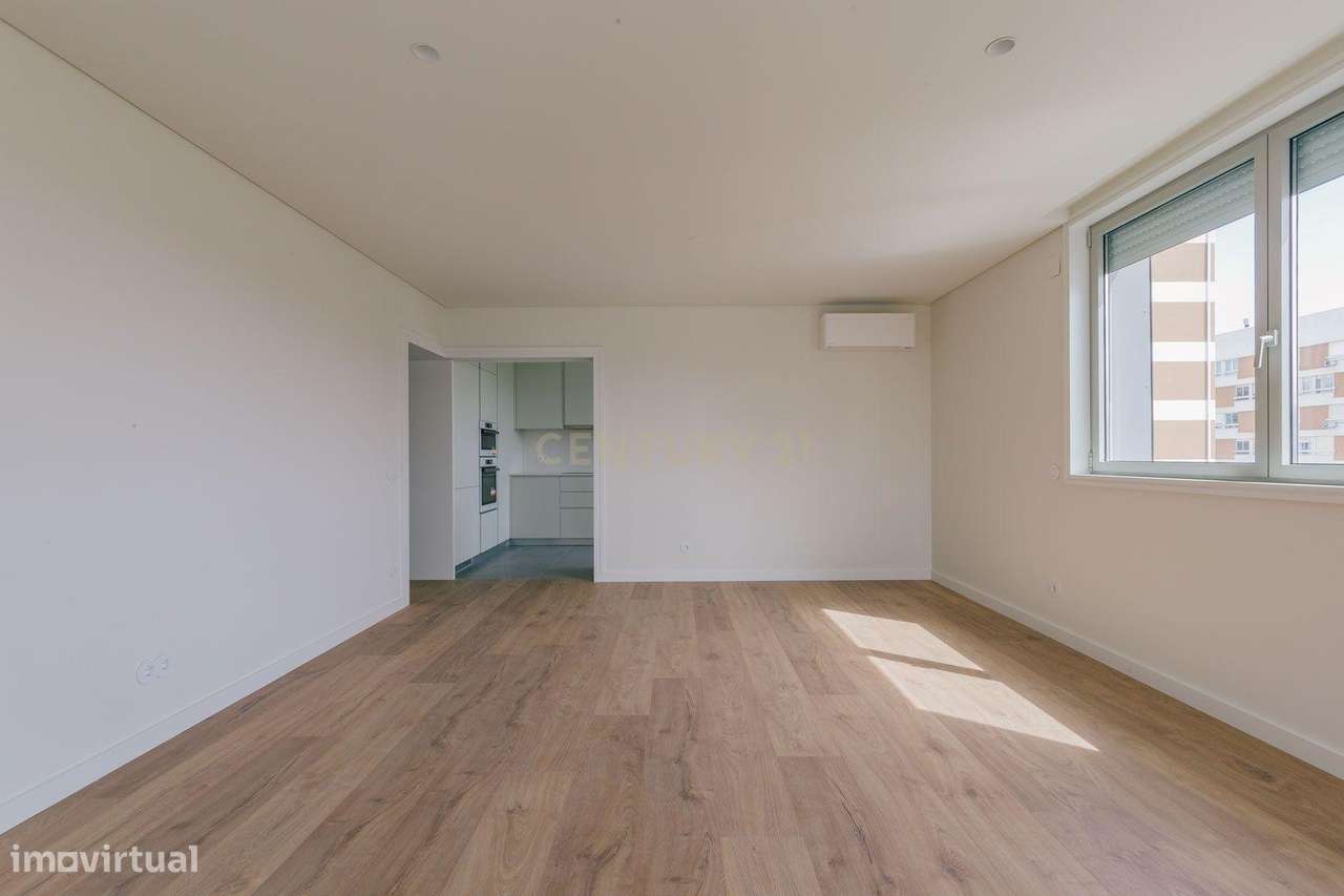 T3 com garagem, Portela - Grande imagem: 3/29