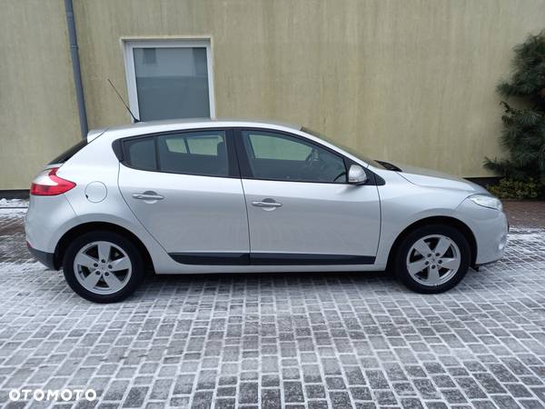 Renault Megane 1.6 16V Expression Euro5 - 12