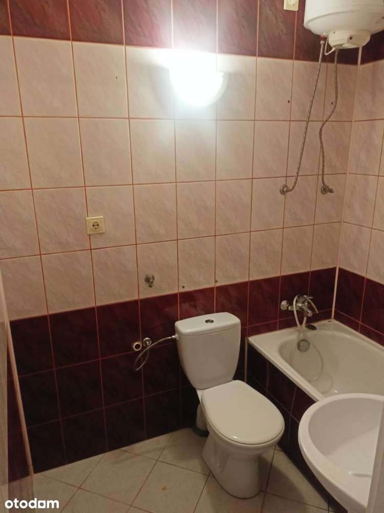 Kawalerka, teren zamknięty, skomunikowana okolica. - Pełny obrazek: 4/4