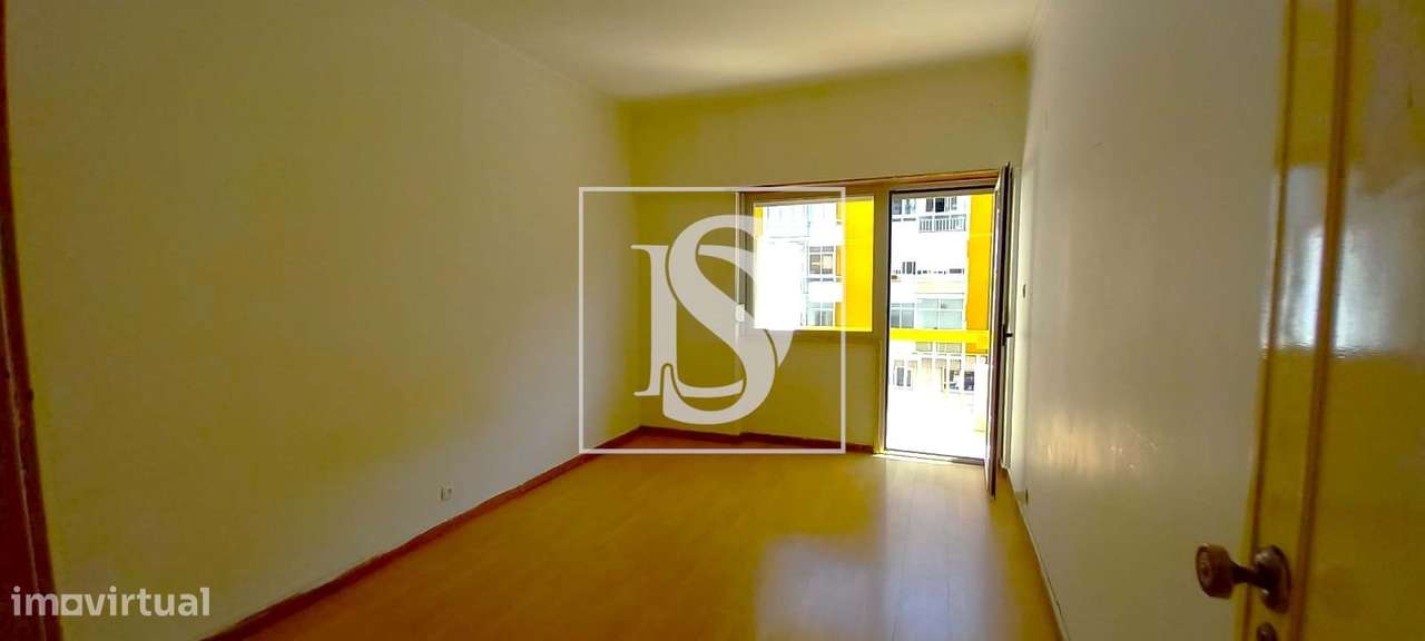 Apartamento T2 c/ renovações em Oeiras - Grande imagem: 3/30