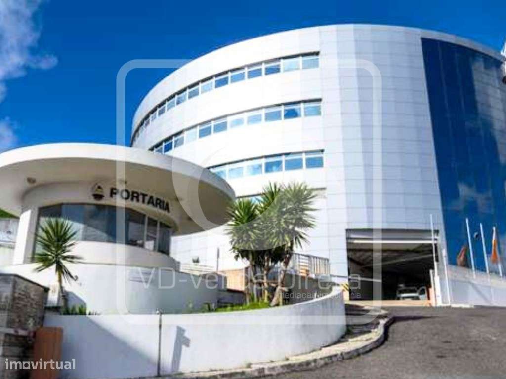 Edifício de Escritórios com 6500 m² com 5 pisos, Queijas, Oeiras. I... - Grande imagem: 4/14