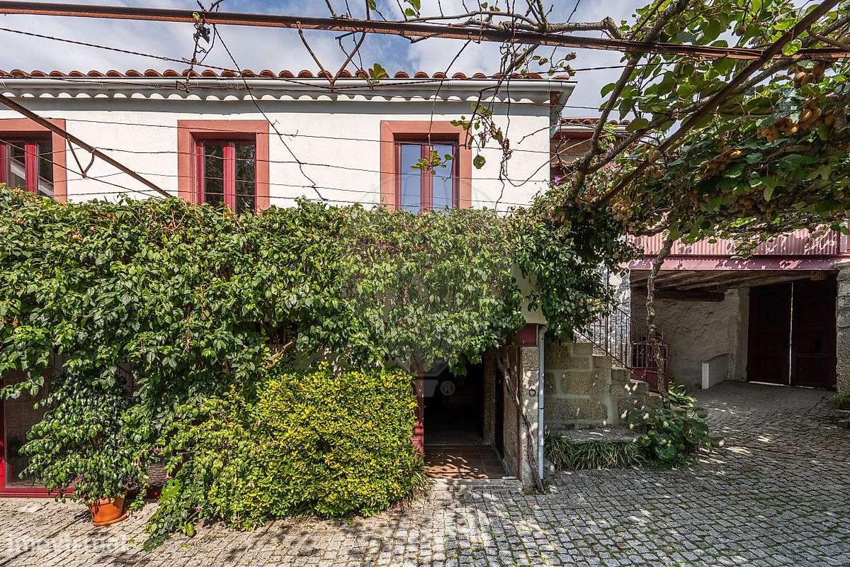 Quinta T5 com 4300m2 em Ponte da Barca! - Grande imagem: 2/50