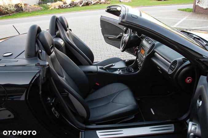 Mercedes-Benz SLK 200 Kompressor - 11