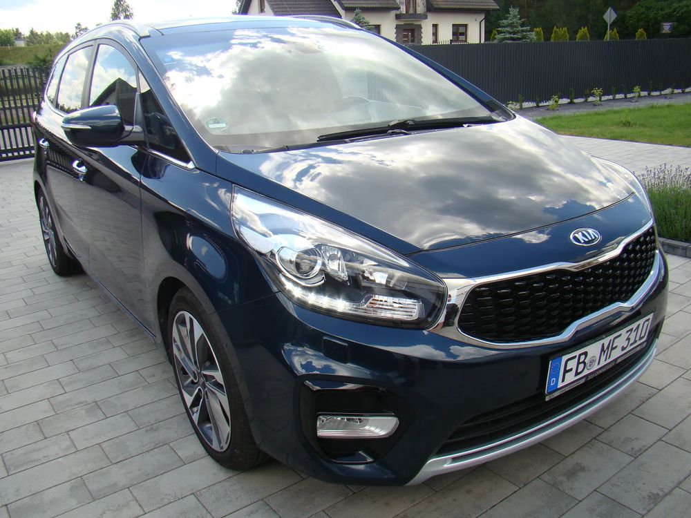 Kia Carens (Rondo) IV 1.7 CRDi 141 ISG Spirit 2016