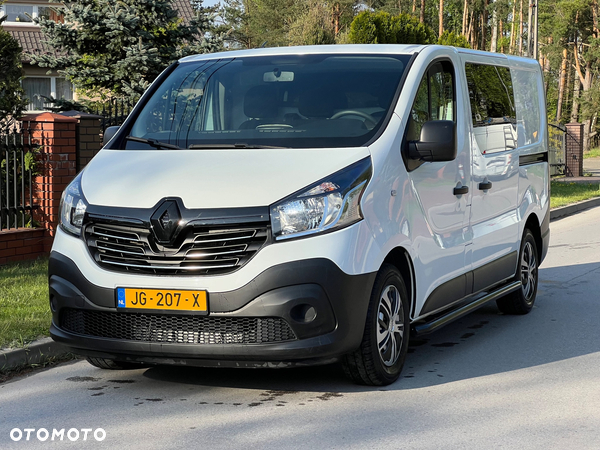 Renault Trafic - 16