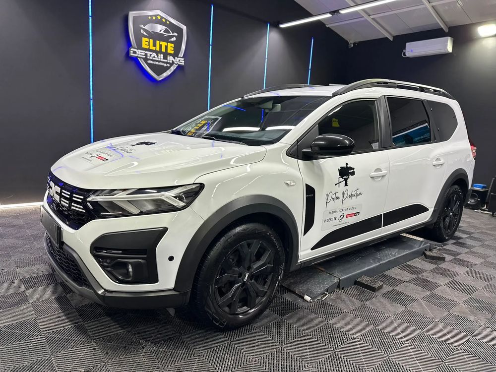Dacia Jogger 7 locuri TCe 110 Extreme 2023