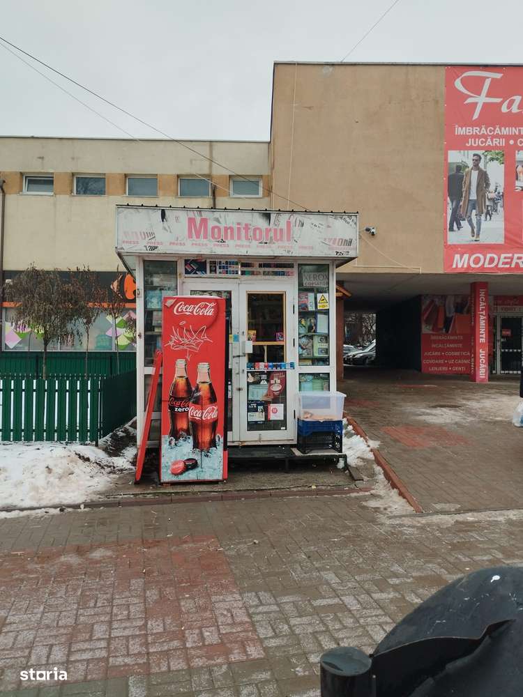 Chioșc de vânzare în zonă cu vad - Imagine principală: 2/3