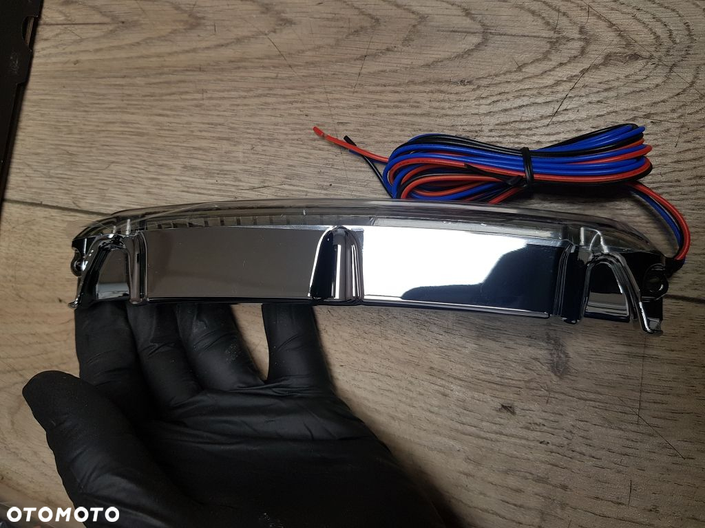 Zestaw oświetlenia LED do bagażnika Air Wing Harley Touring 68271-08A - 6