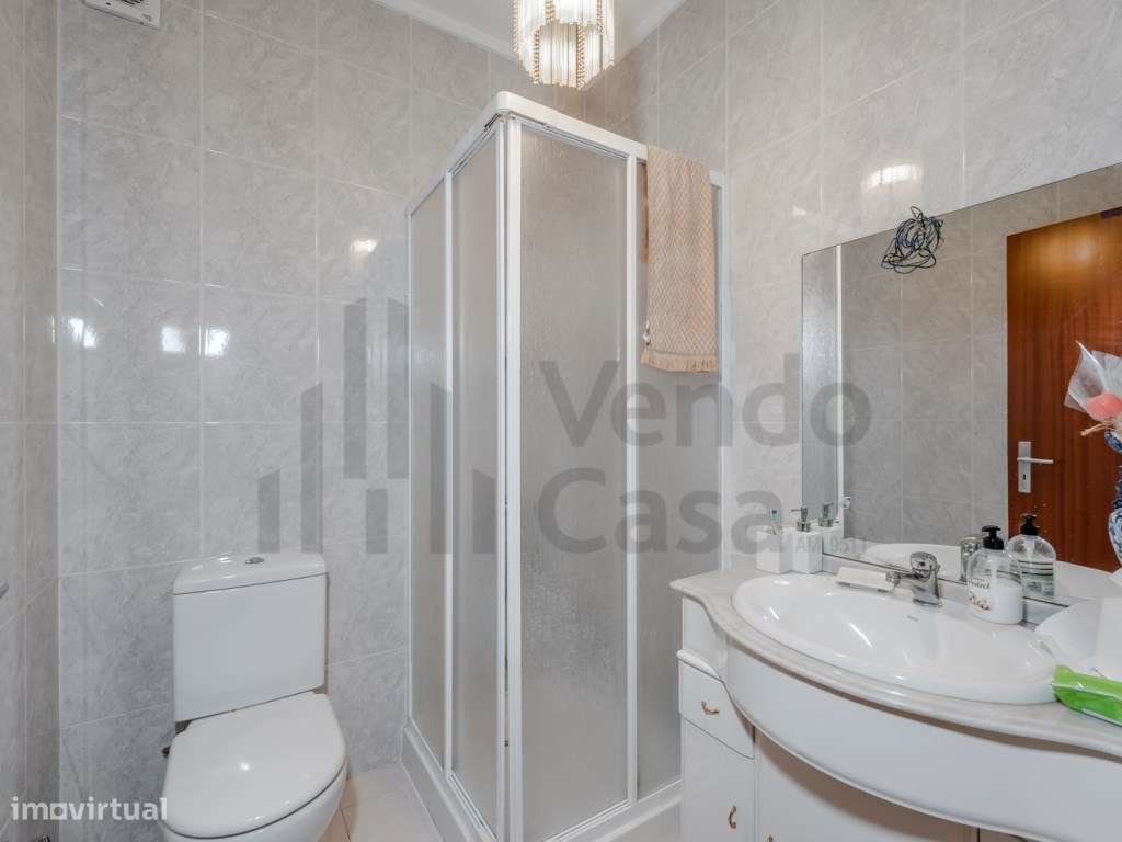 Vende-se T3 - Braga Centro-18