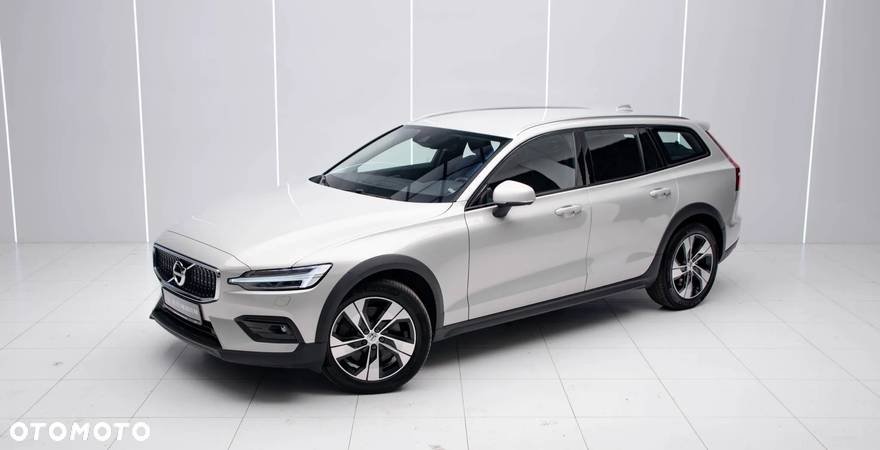 Volvo V60 D4 AWD - 1