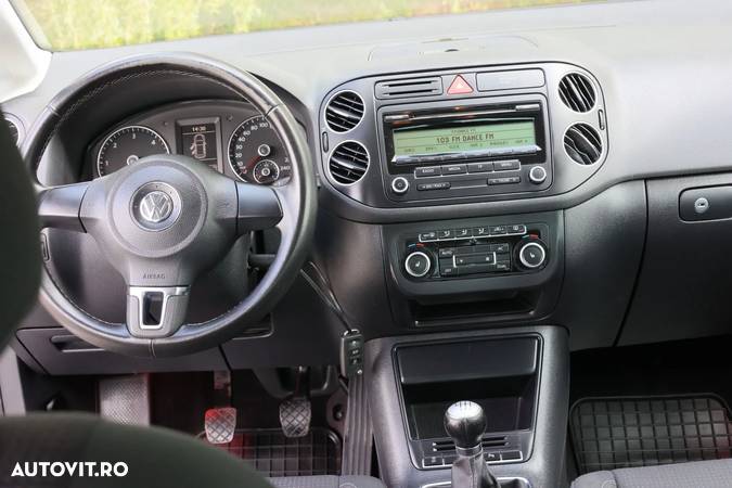 Volkswagen Golf Plus - 12