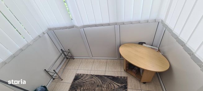 Apartament cu 3 camere, bloc din 80' zona Careffour Felicia-2