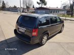 Chrysler Town & Country 3.3 - 10