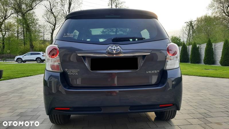 Toyota Verso 2.0 D-4D Premium - 29