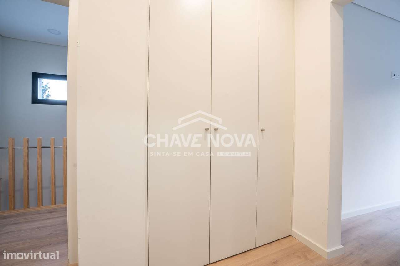 Andar moradia T3 Quartos em Valongo, Alfena - Ref. RT/02772/RS - Grande imagem: 5/22