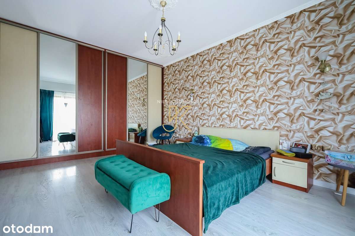 Dom + domek całoroczny + 2 garaże na dużej działce - Pełny obrazek: 4/20