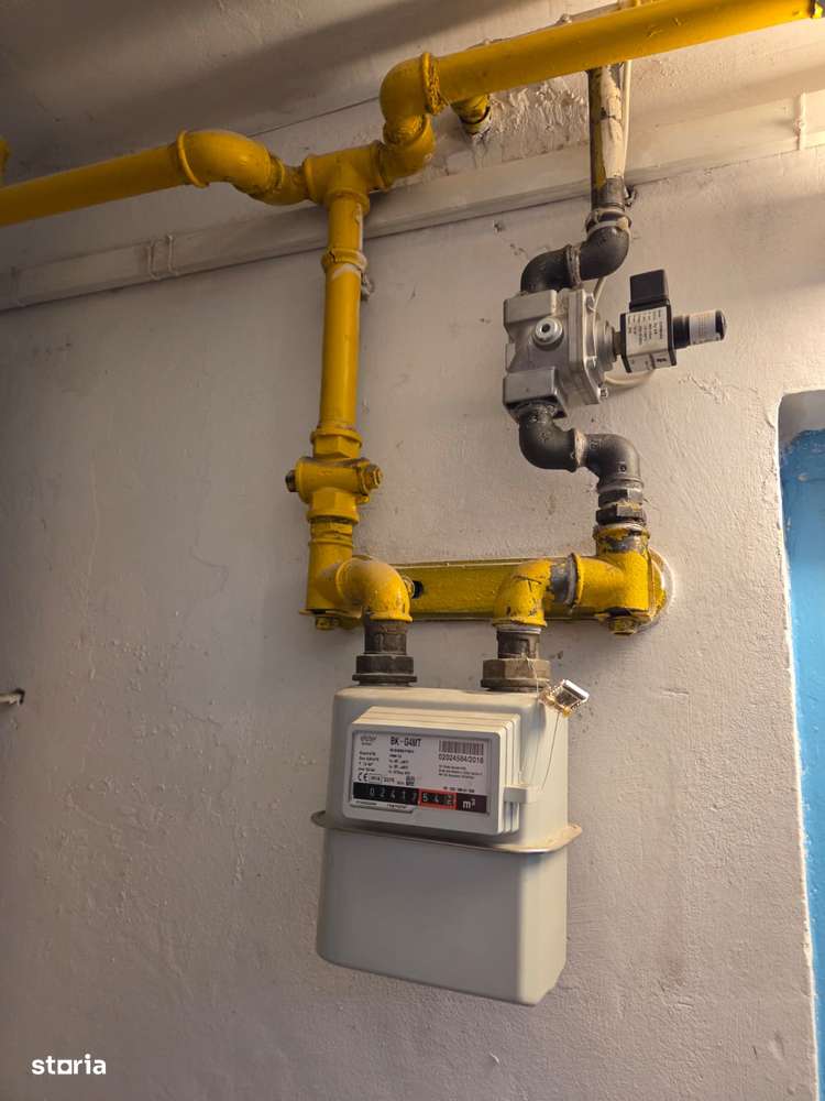 3 camere decomandat si terasa langa Mega Mall-14