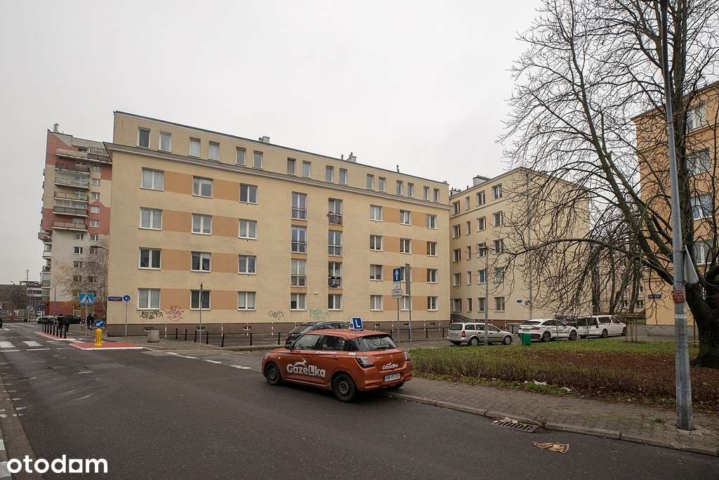 Metro Młynów 100 m • 3 m wysokości •-14