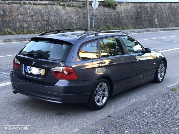 BMW 320 d Touring Exclusive - 1
