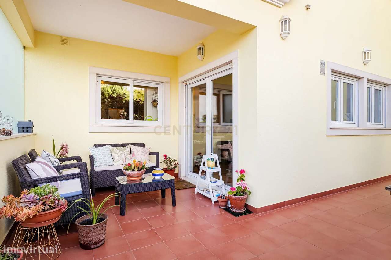 Moradia T3 Cascais venda | Jardim Privativo e Vista para o Parque Natu-30