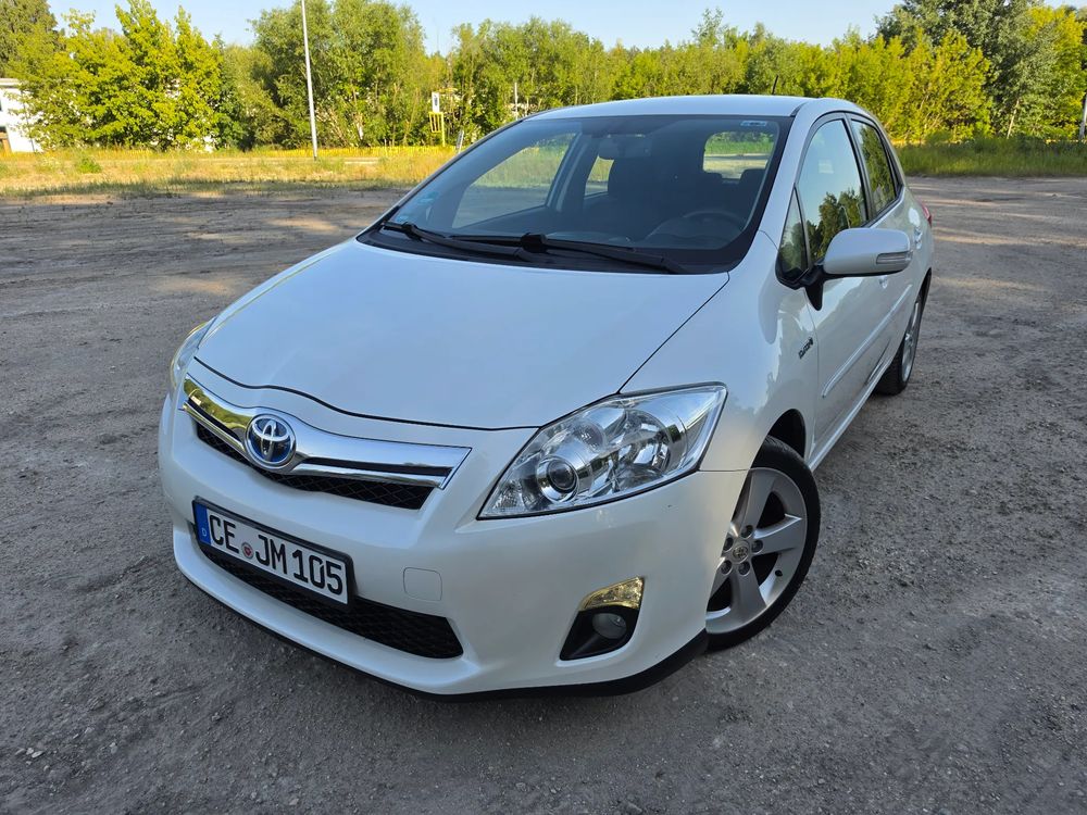 Toyota Auris I 2011
