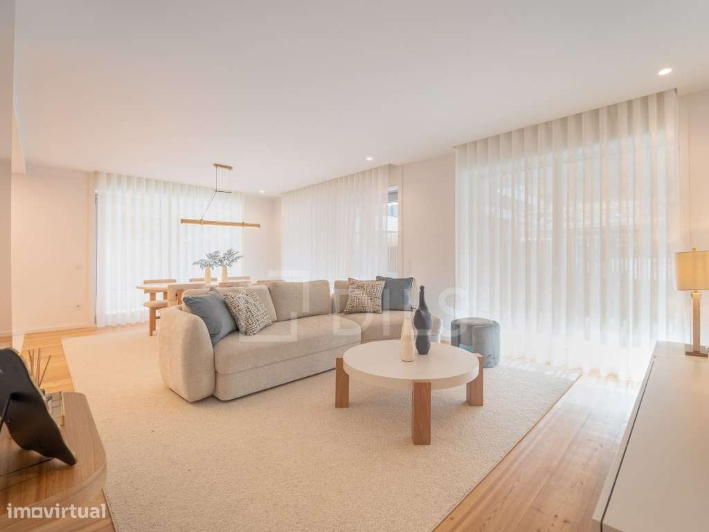 Apartamento T2 com varanda, em Vila Nova de Gaia - Grande imagem: 3/88