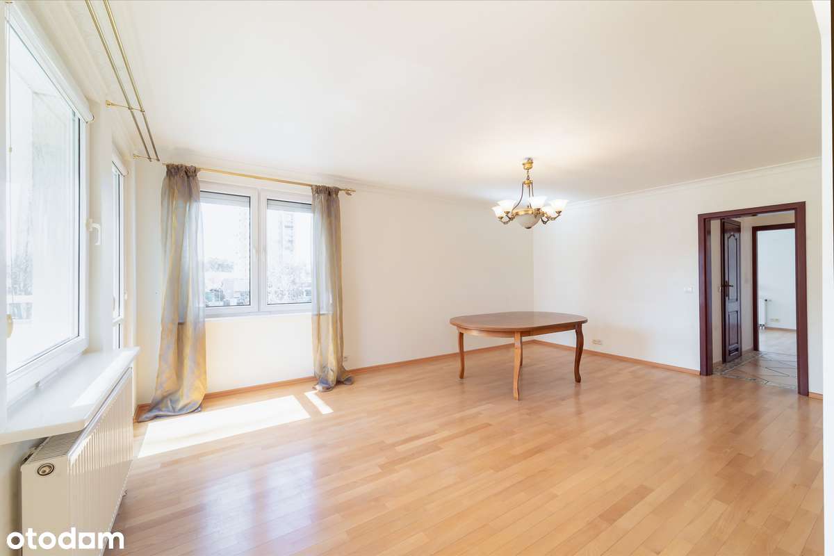 Przestronny apartament w stylu klasycznym– ul. Wyszyńskiego 40 - Pełny obrazek: 4/12