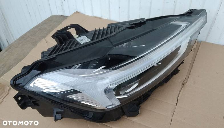 VOLVO XC60 17-> LAMPA FULL LED PRAWA 31420412 - 8