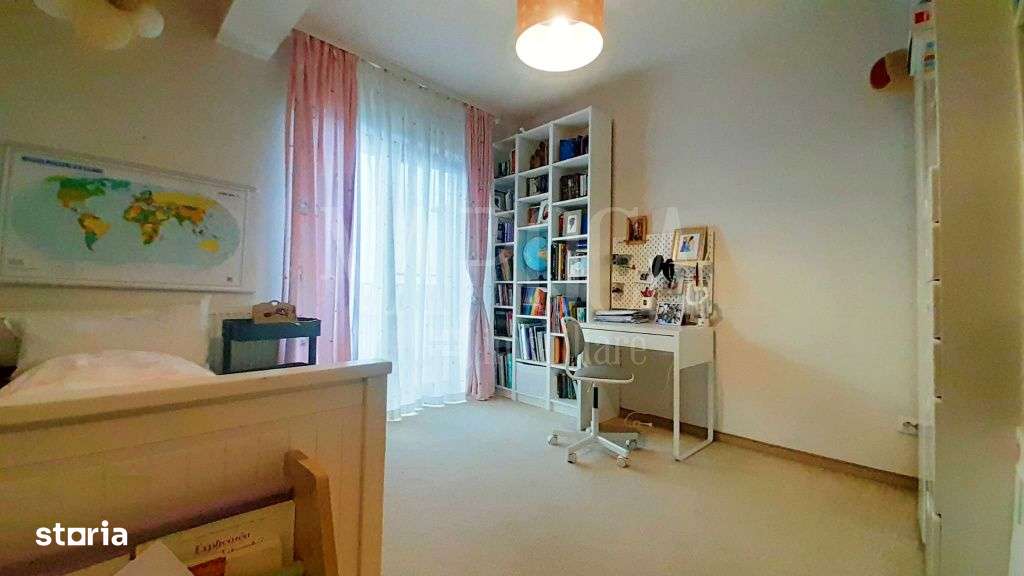 Casa 5 camere de vanzare in Floresti - Imagine principală: 3/8