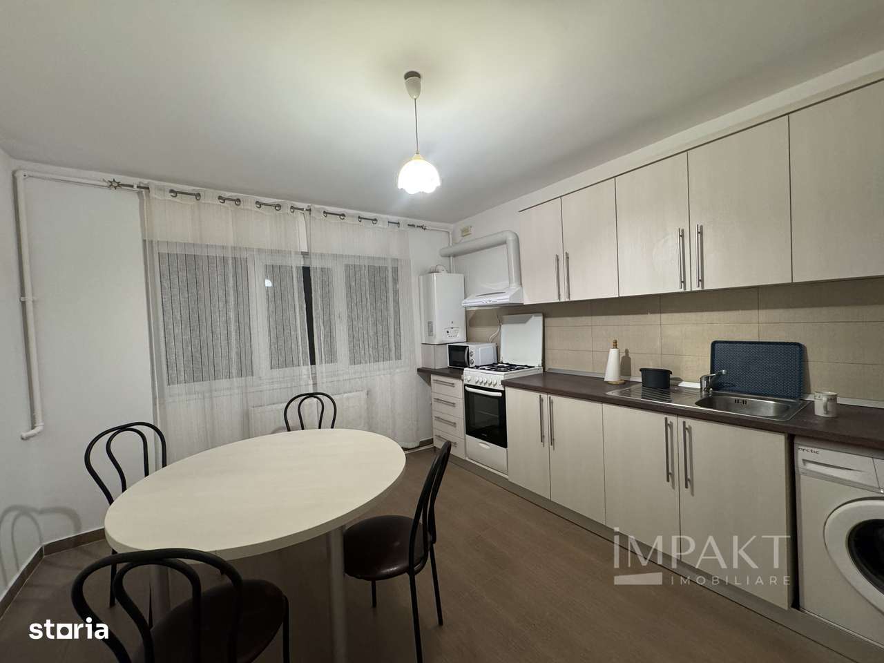 Apartament spațios 2 camere în Zorilor. De închiriat - Imagine principală: 2/9
