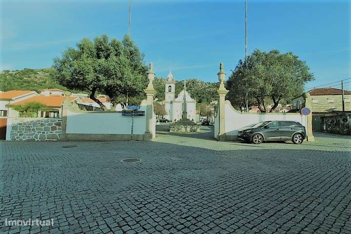 Moradia geminada T1+2 em Belinho - Esposende - Grande imagem: 5/22