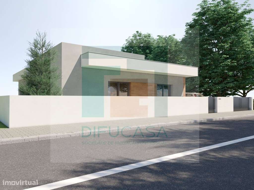 Moradia Independente T4 com 2 Suítes - Grande imagem: 4/5