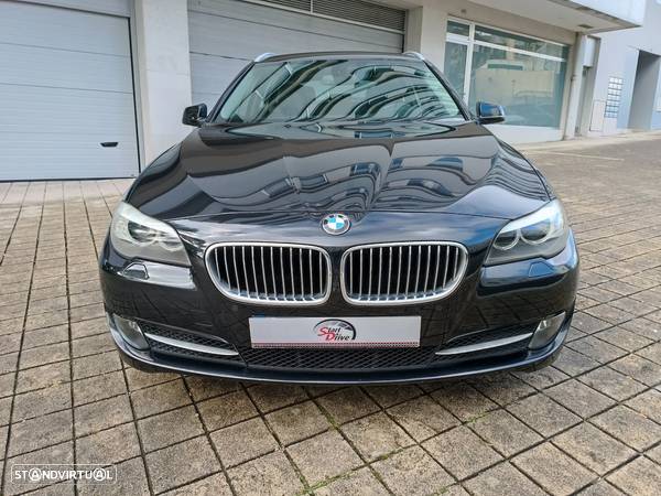 BMW 520 d Exclusive Auto 129g - 3