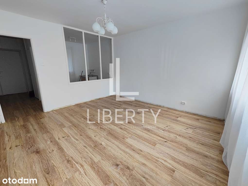 Kawalerka obok Hanza Tower na inwestycję!-0