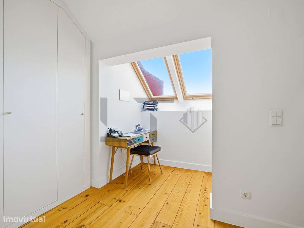 Prédio/Moradia T4 com Pátio para Venda em Campo de Ourique, Lisboa-51