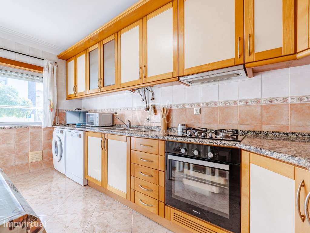 Apartamento T2 no Barreiro-9