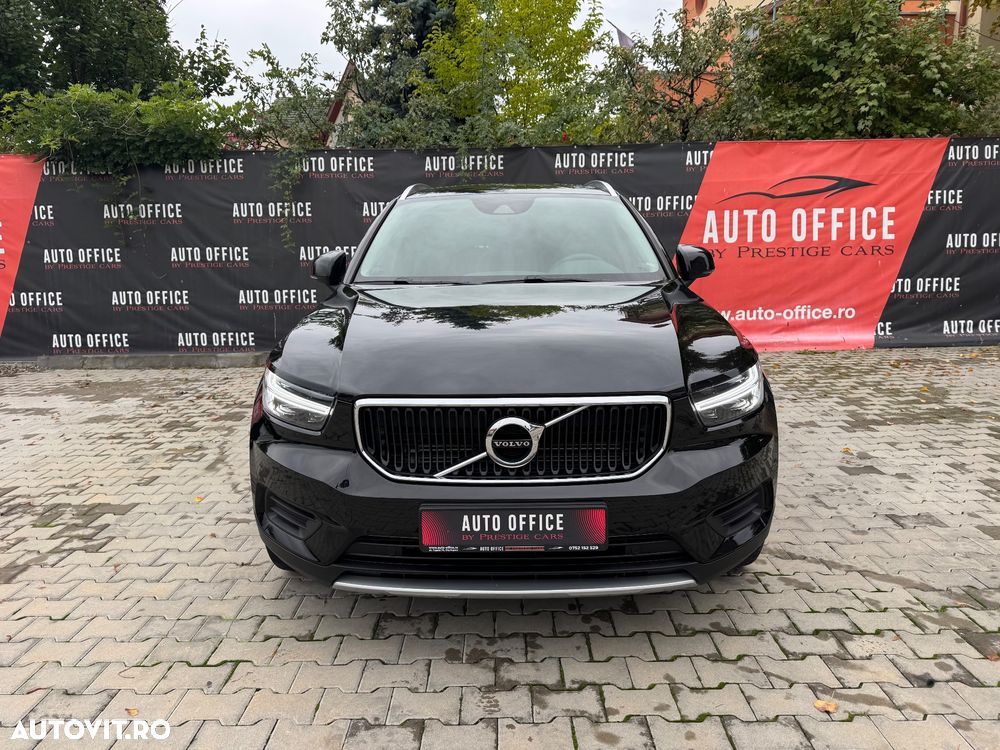 volvo xc-40   recharge t5 twin engine at7 inscription