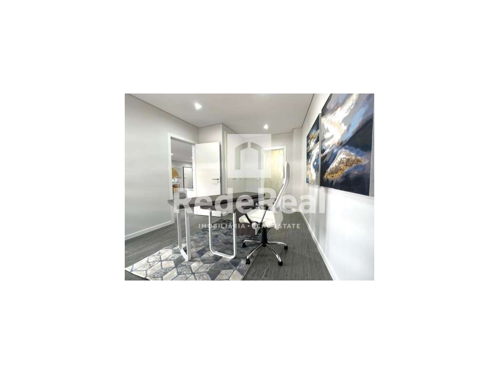 Apartamento T3 novo num condomínio privado no centro de Olhão - Grande imagem: 5/25