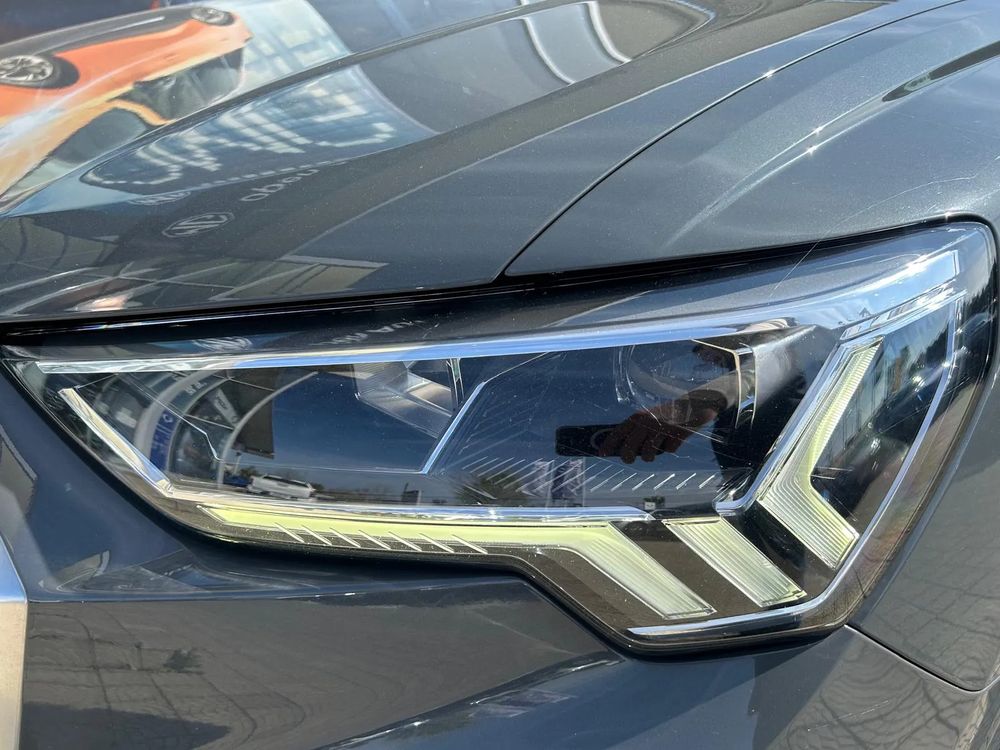 Audi Q3 - foto 33