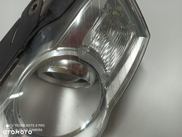 Lampa lewy przód lewa przednia Anglik Passat B6 3C0941005AD - 3